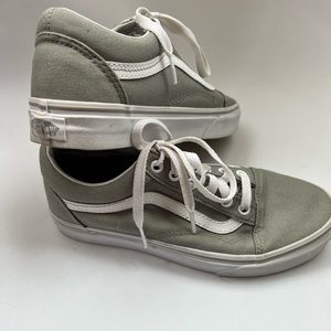 Like New gray canvas vans women 7